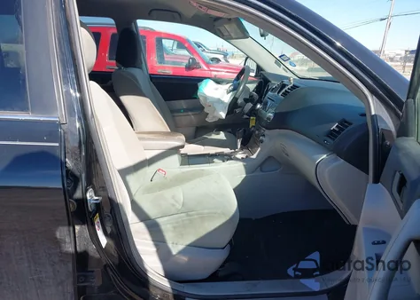 2011 Toyota Highlander z USA, uszkodzony, nr VIN 5TDZA3EH6BS008379